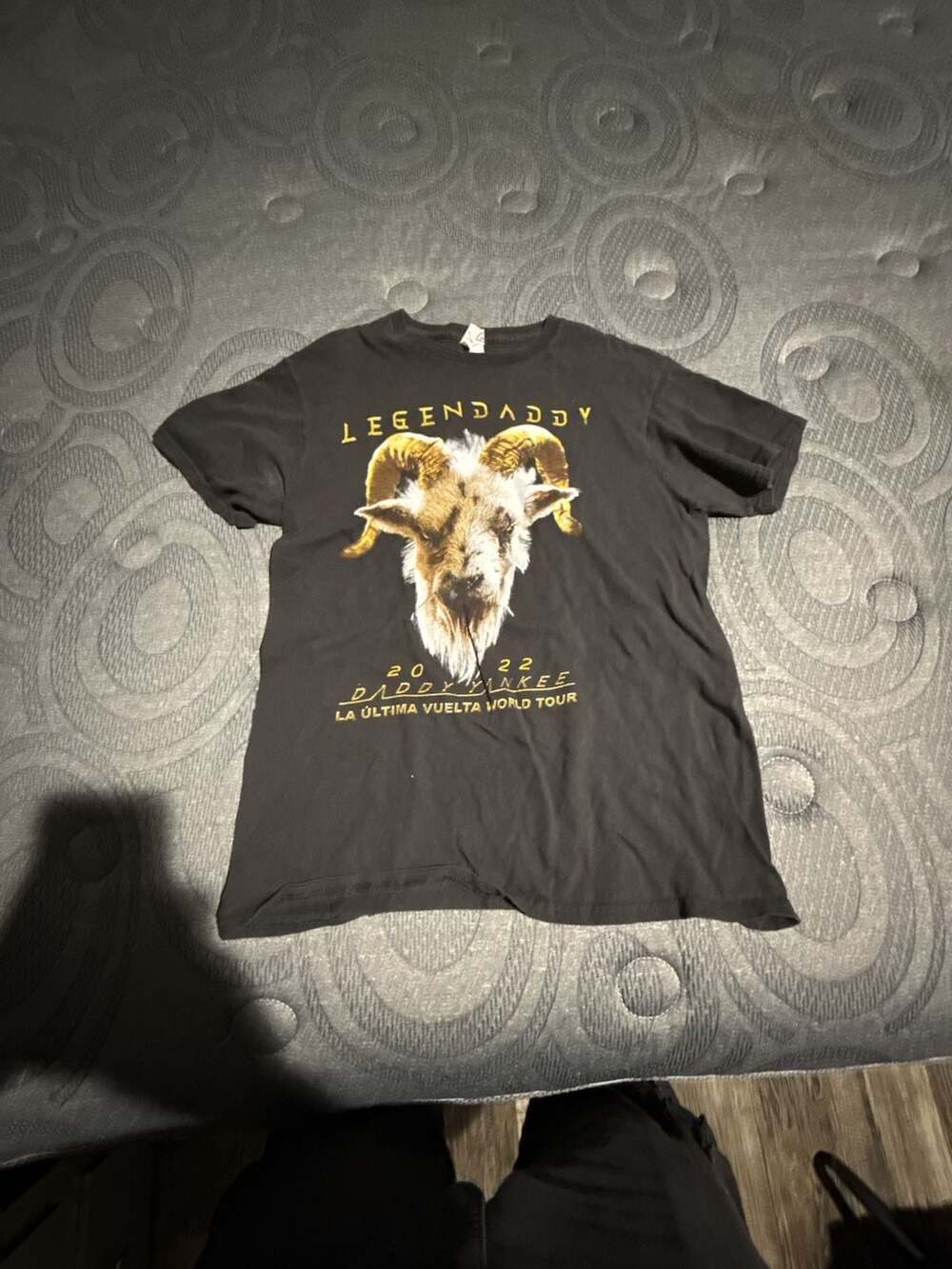 Daddy Yankee Legendaddy La Última Vuelta World Tour 2022 Graphic T-Shirt